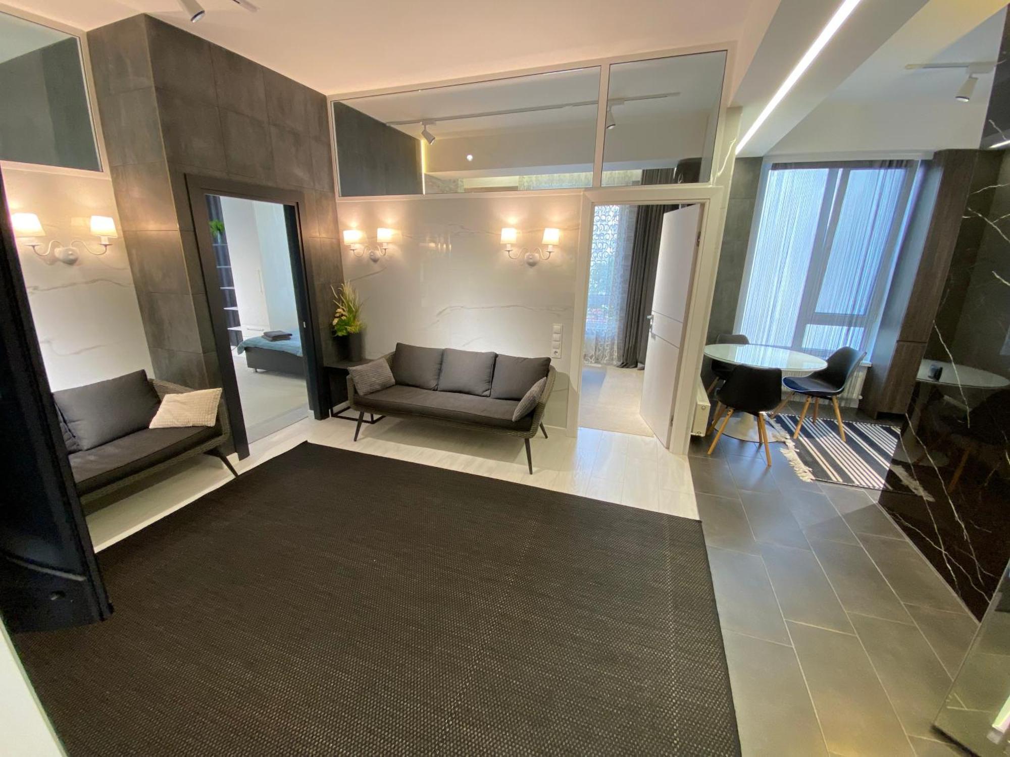 Rentnow Modern Business Apartment With 3 Bedrooms In Centre Chisinau Exterior foto